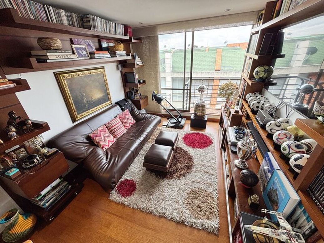 Casa de 4 alcobas en venta en A.S.D., Bogotá, 284 m² · foto 3 de 20