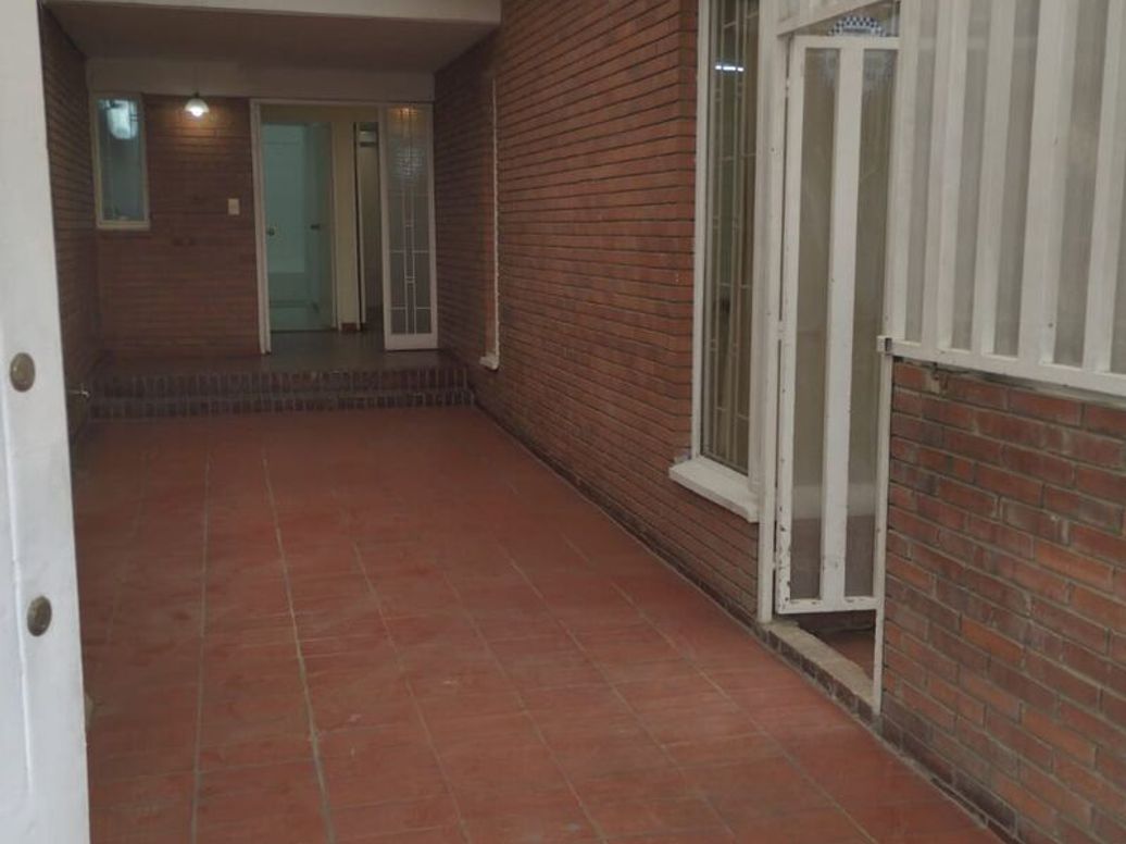 Casa de 3 alcobas en venta en Julio Flórez, Bogotá, 158 m² · foto 2 de 20