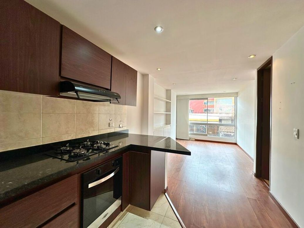 Apartaestudio en venta en Bogotá, Bogotá, 37 m² · foto 2 de 12