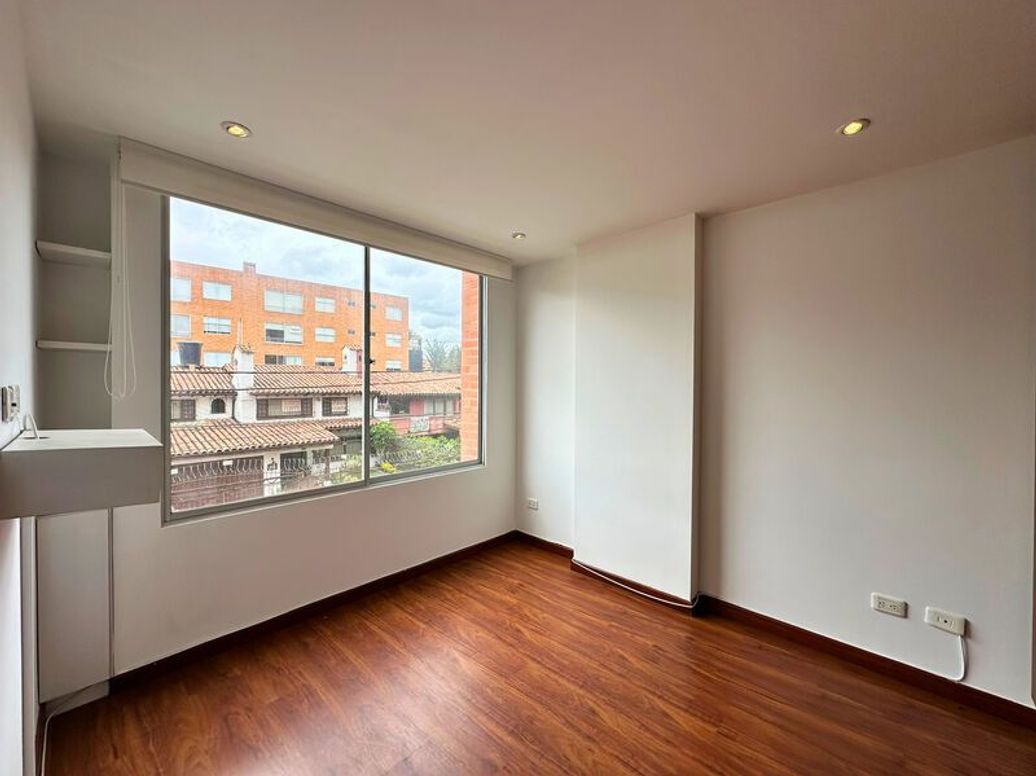 Apartaestudio en venta en Bogotá, Bogotá, 37 m² · foto 9 de 12