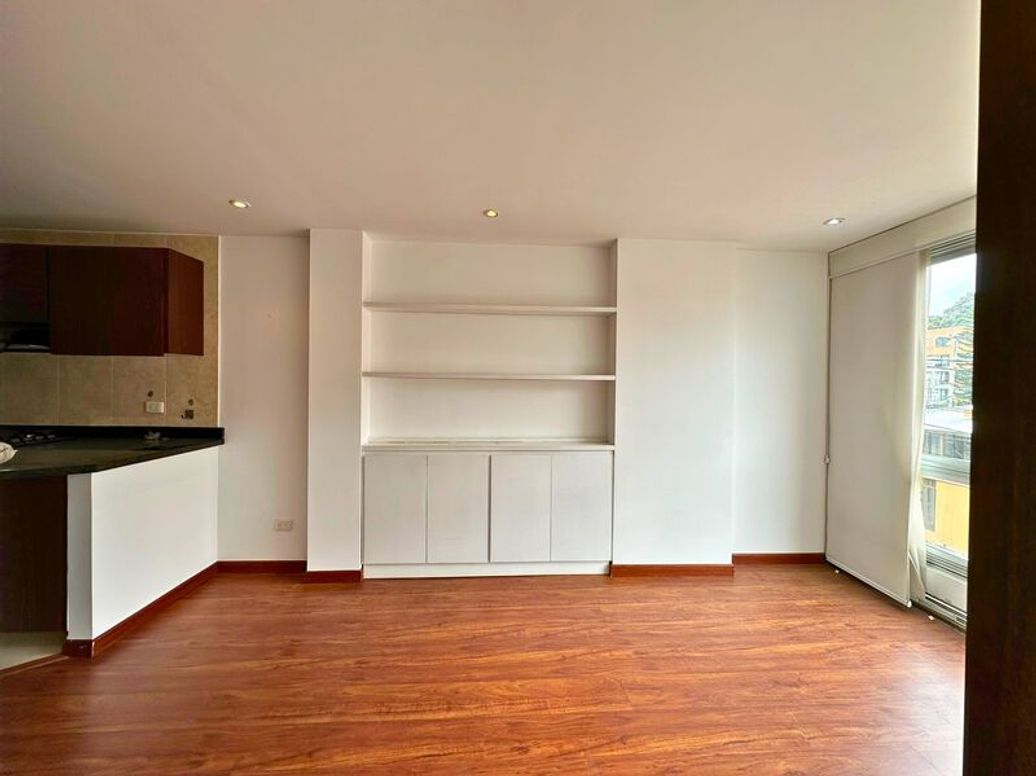 Apartaestudio en venta en Bogotá, Bogotá, 37 m² · foto 8 de 12