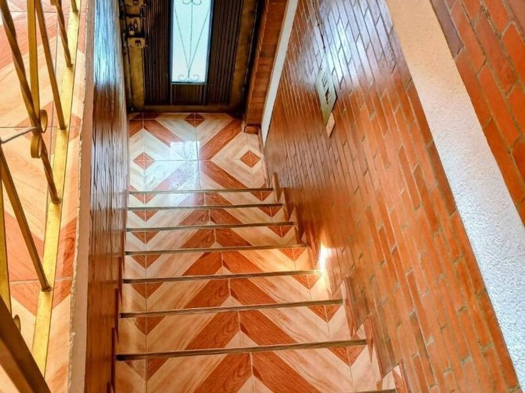 Casa de 5 alcobas en venta en Ub. Catalina, Bogotá, 180 m² · foto 12 de 13