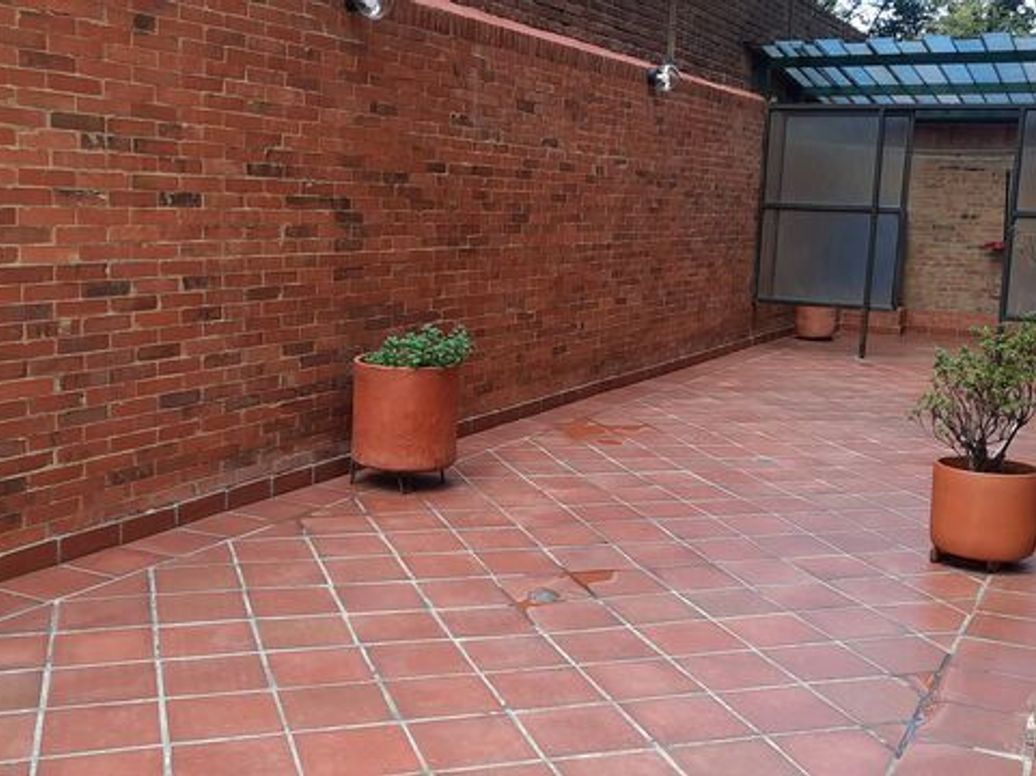 Apartamento de 3 alcobas en venta en Chico, Bogotá, 270 m² · foto 10 de 10