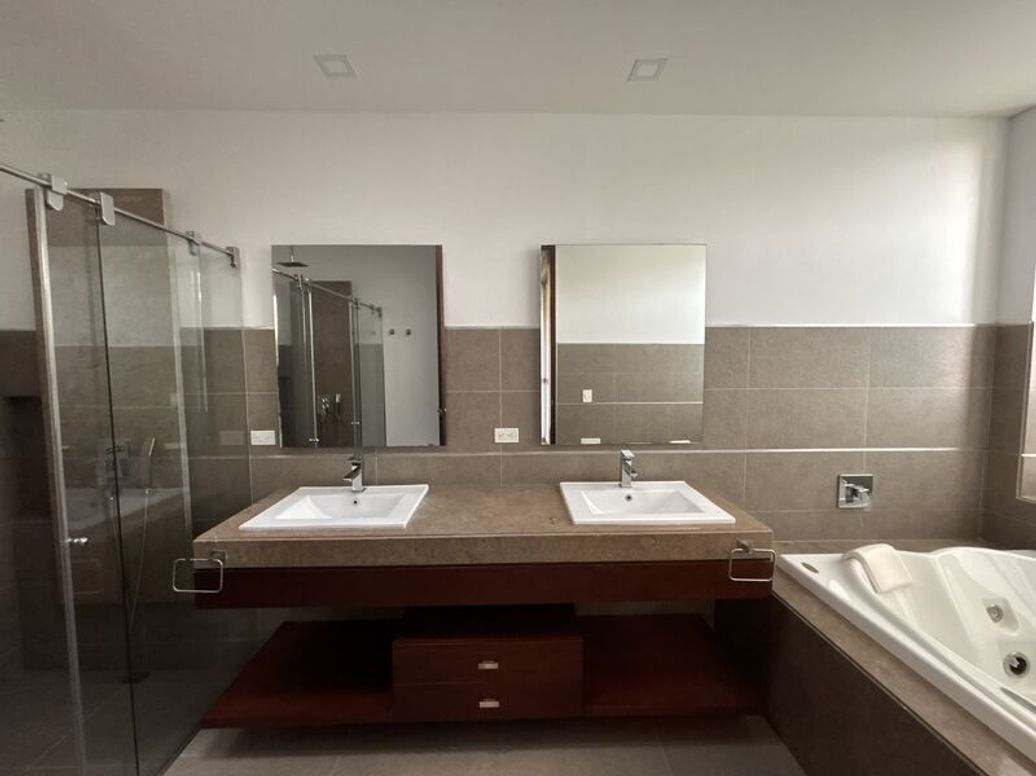 Casa de 4 alcobas en venta en A.S.D., Bogotá · foto 11 de 19