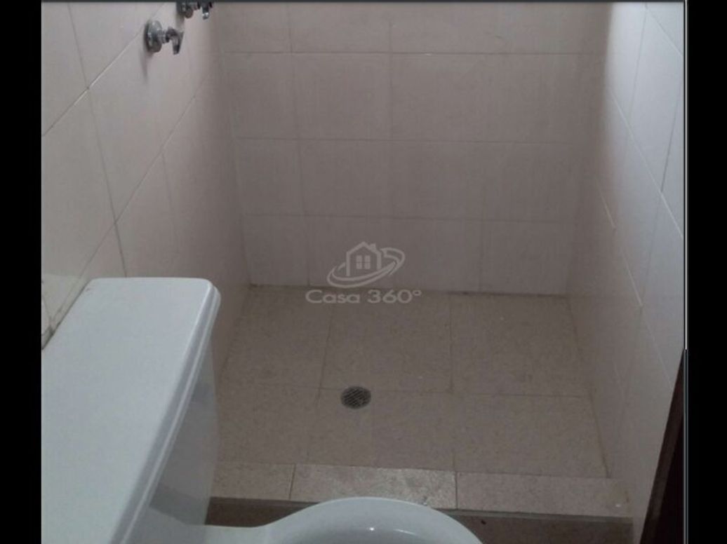 Apartamento de 4 alcobas en venta en El Refugio, Bogotá, 168 m² · foto 4 de 6