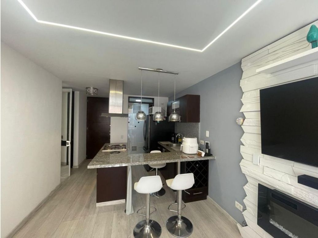 Apartaestudio en venta en Chicó Norte, Bogotá, 51 m² · foto 2 de 18