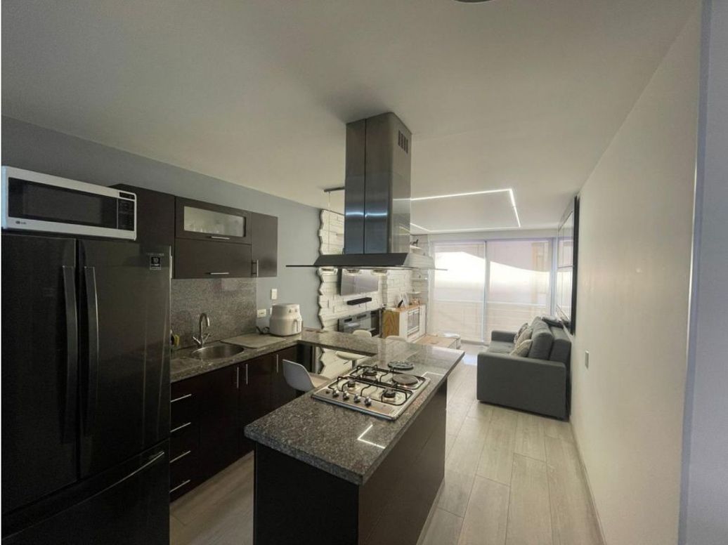 Apartaestudio en venta en Chicó Norte, Bogotá, 51 m² · foto 3 de 18
