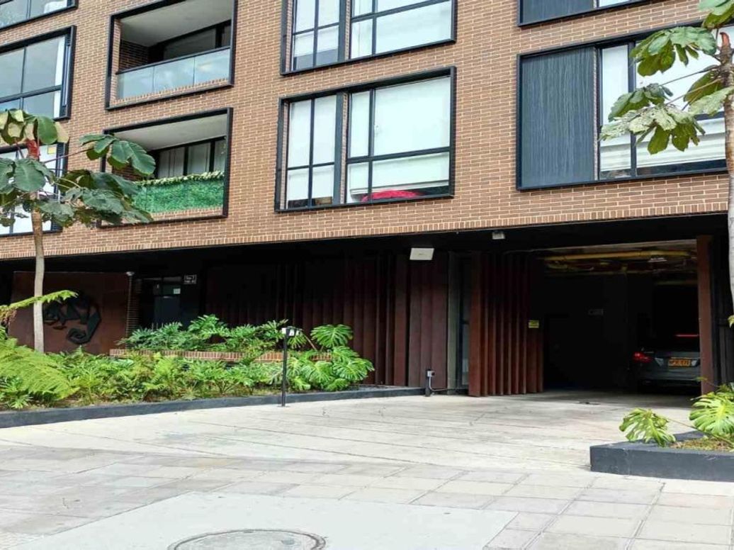 Apartamento de 1 alcoba en venta en Los Cedros Oriental, Bogotá, 28 m² · foto 10 de 16