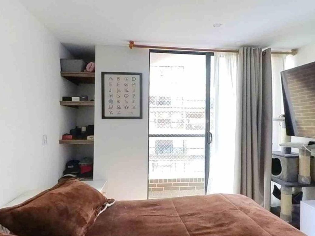 Apartamento de 1 alcoba en venta en Los Cedros Oriental, Bogotá, 28 m² · foto 5 de 16
