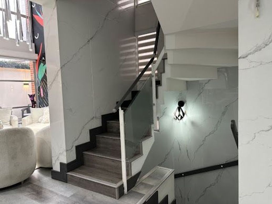 Casa de 4 alcobas en venta en Gratamira, Bogotá, 225 m² · foto 12 de 20