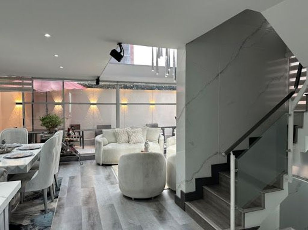 Casa de 4 alcobas en venta en Gratamira, Bogotá, 225 m² · foto 7 de 20