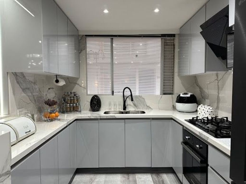 Casa de 4 alcobas en venta en Gratamira, Bogotá, 225 m² · foto 6 de 20