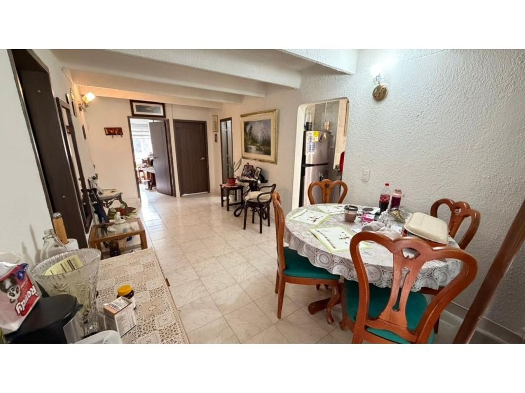 Apartamento de 2 alcobas en venta en Lombardía, Bogotá, 54 m² · foto 2 de 14