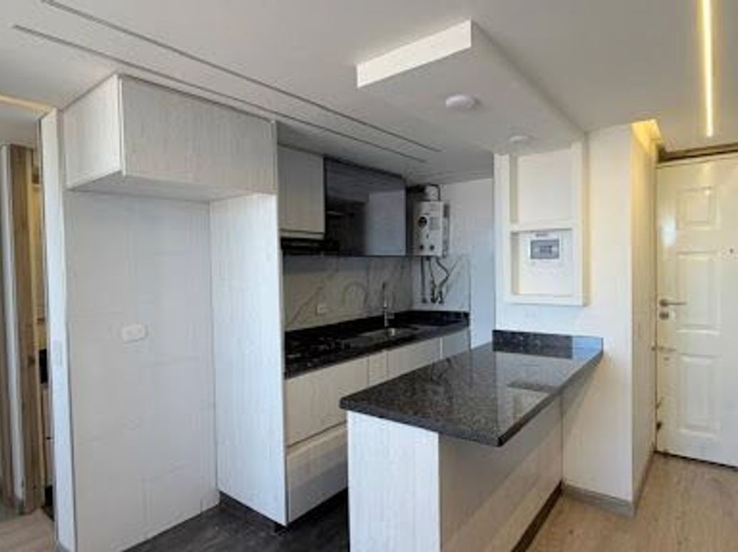 Apartamento de 2 alcobas en venta en Nueva Castilla, Bogotá, 38 m² · foto 3 de 14