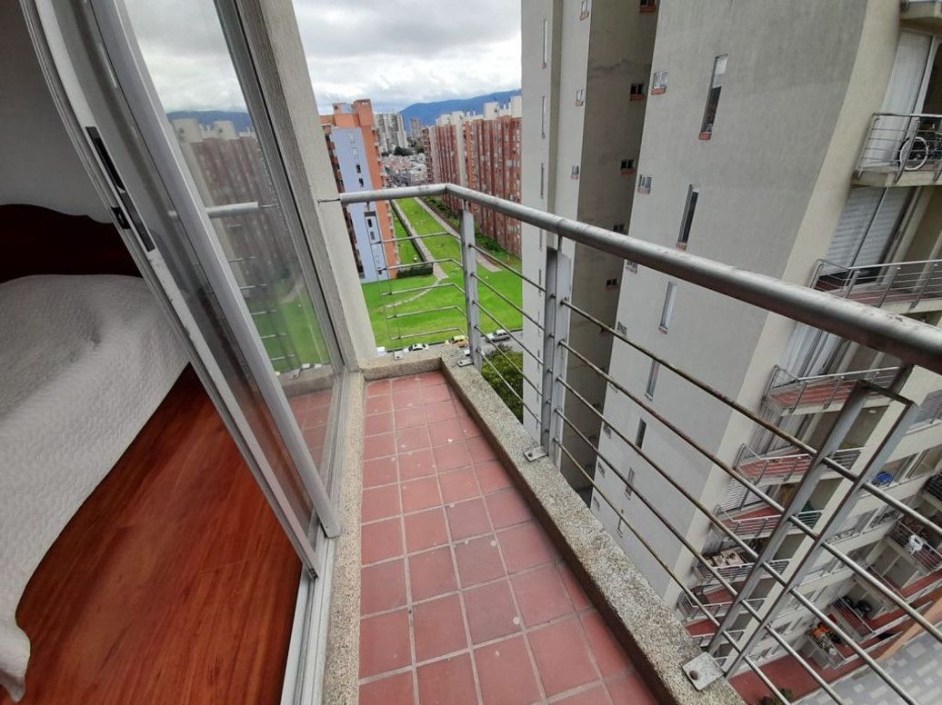 Apartamento de 3 alcobas en venta en El Plan, Bogotá, 90 m² · foto 12 de 20