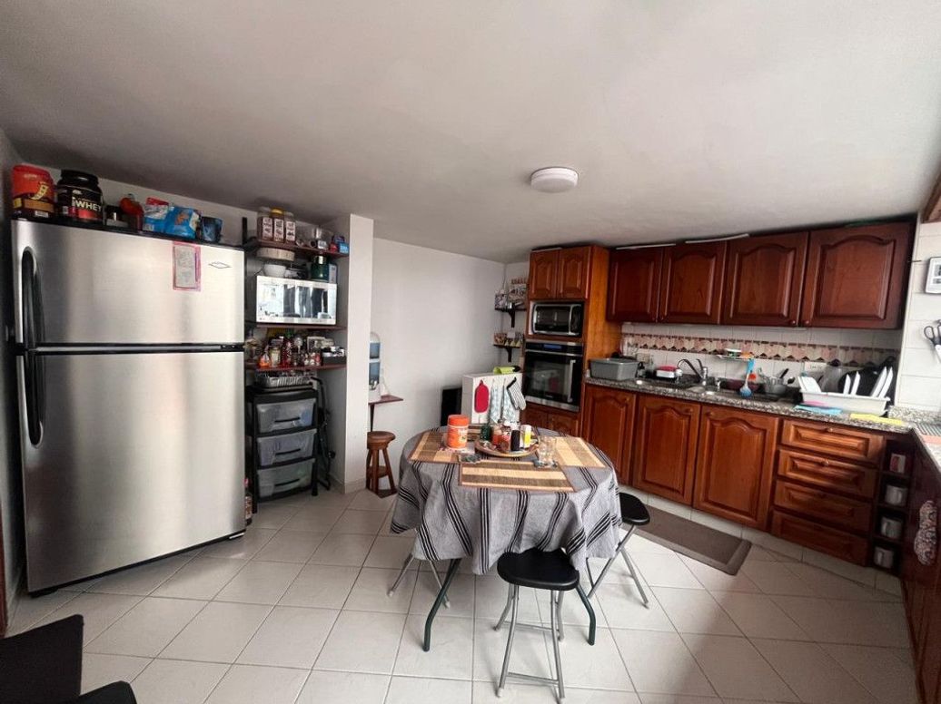 Casa de 5 alcobas en venta en Pasadena, Bogotá, 300 m² · foto 10 de 20