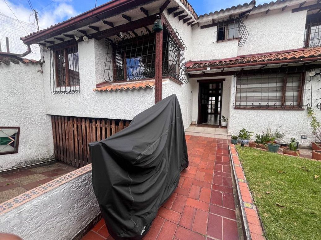 Casa de 5 alcobas en venta en Pasadena, Bogotá, 300 m² · foto 14 de 20