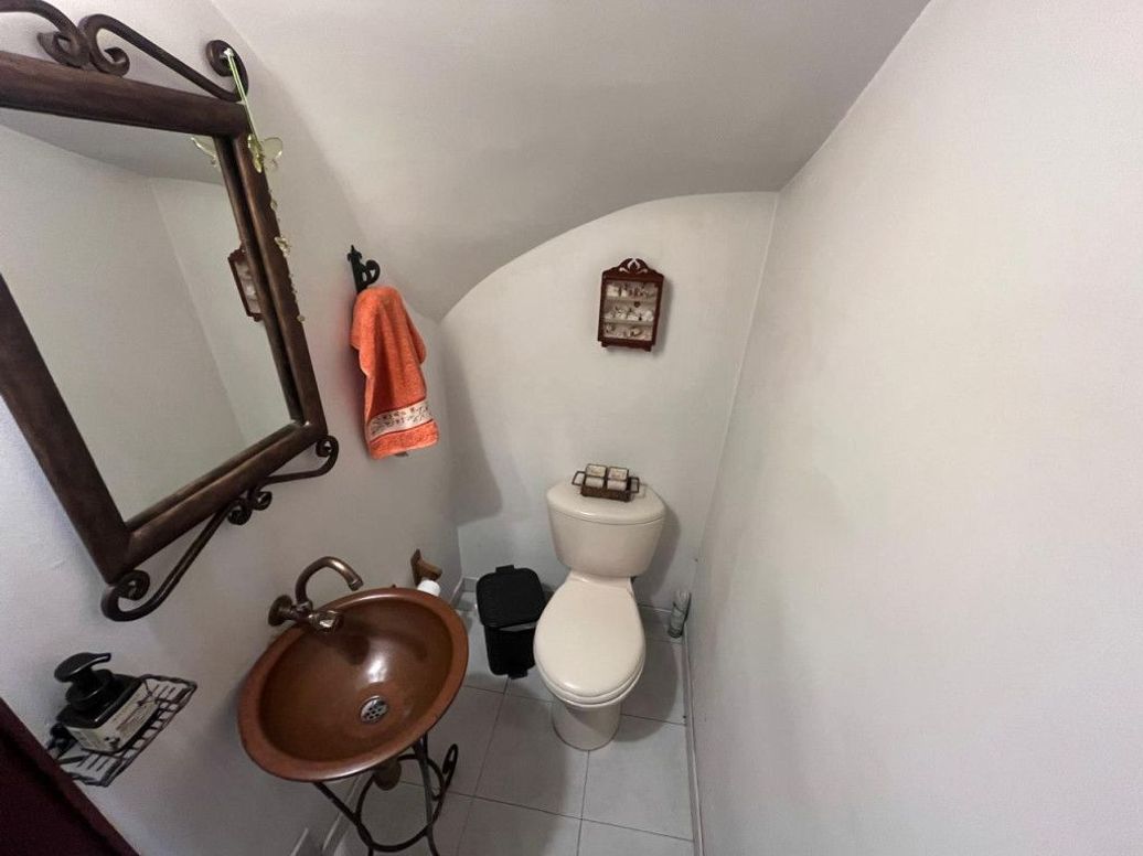 Casa de 5 alcobas en venta en Pasadena, Bogotá, 300 m² · foto 19 de 20