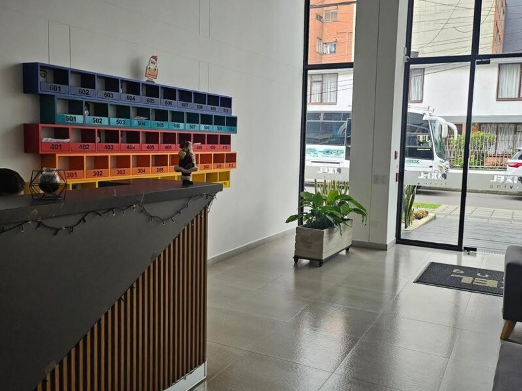 Apartaestudio en venta en La Castellana, Bogotá, 18 m² · foto 4 de 14