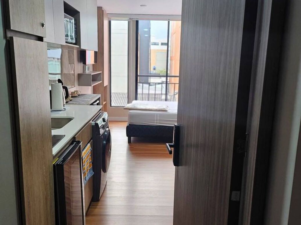 Apartaestudio en venta en La Castellana, Bogotá, 18 m² · foto 6 de 14