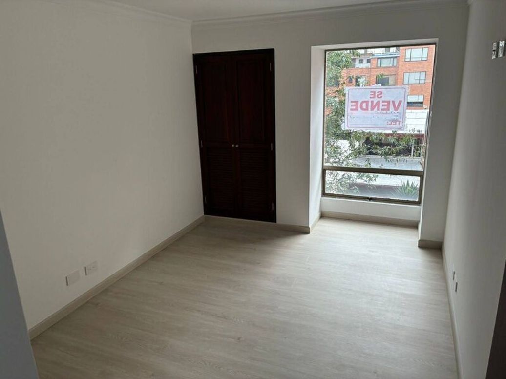 Apartamento de 3 alcobas en venta en Bellavista, Bogotá, 145 m² · foto 4 de 14