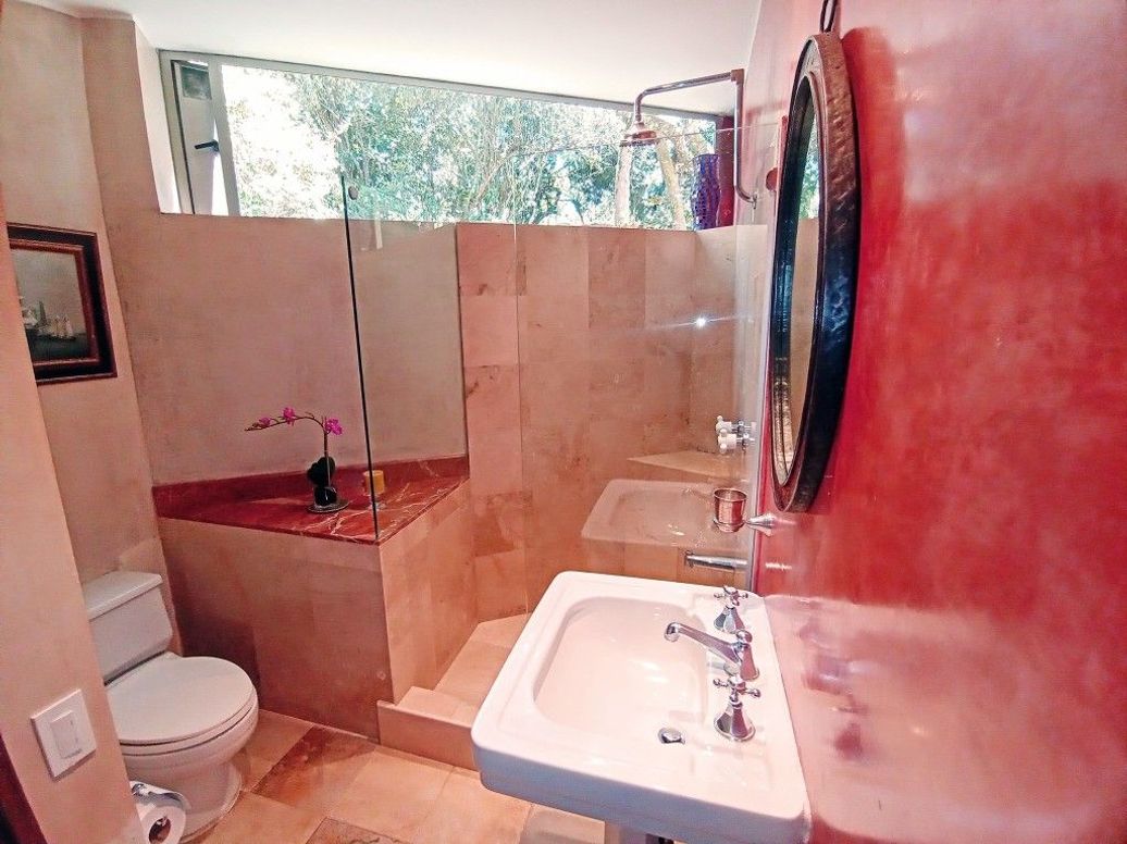 Casa de 5 alcobas en venta en Bogotá, Bogotá · foto 11 de 20