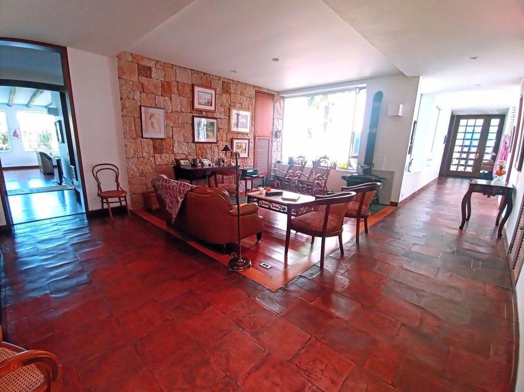Casa de 5 alcobas en venta en Bogotá, Bogotá · foto 5 de 20