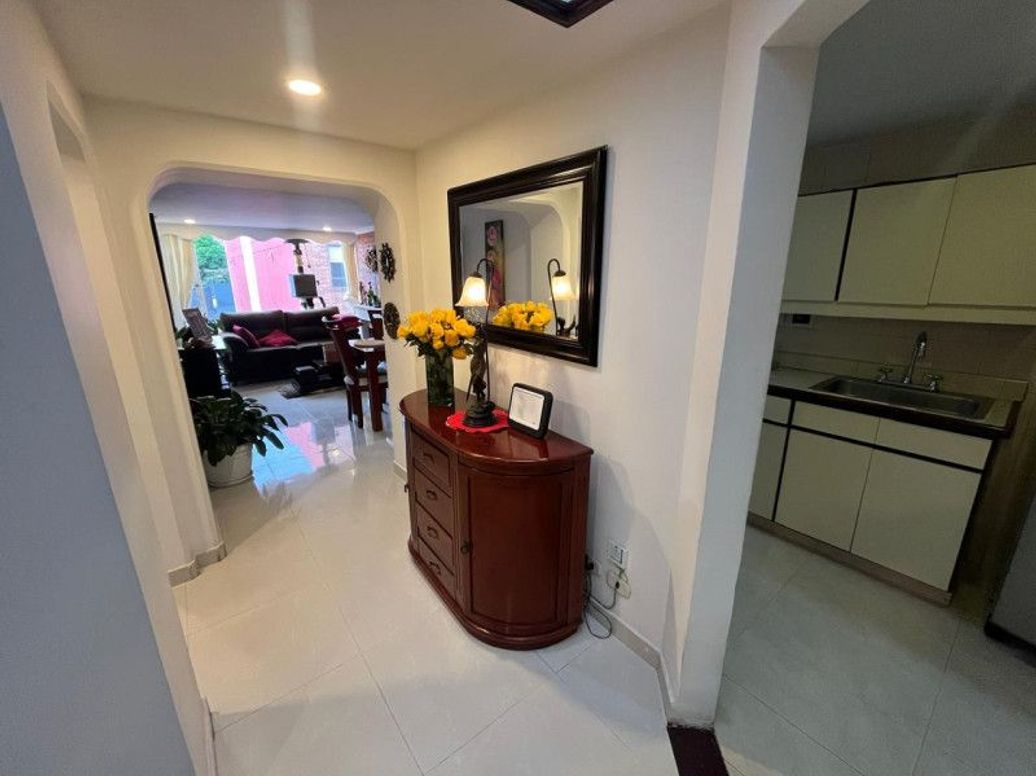 Apartamento de 3 alcobas en venta en Lisboa, Bogotá, 92 m² · foto 4 de 16