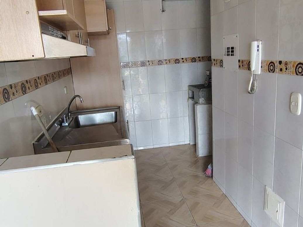 Apartamento de 3 alcobas en venta en Madelena Iii Y Iv, Bogotá, 53 m² · foto 3 de 14