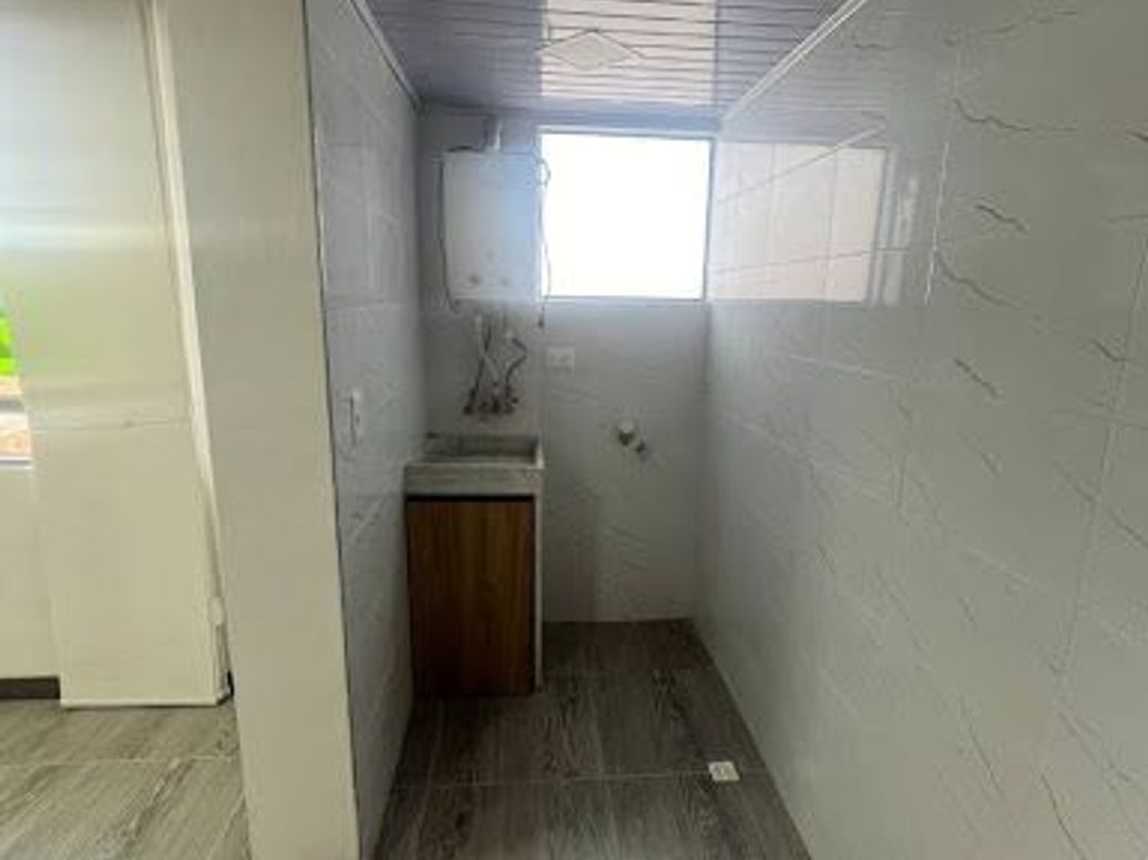 Apartamento de 2 alcobas en venta en Suba Urbano, Bogotá, 40 m² · foto 14 de 19