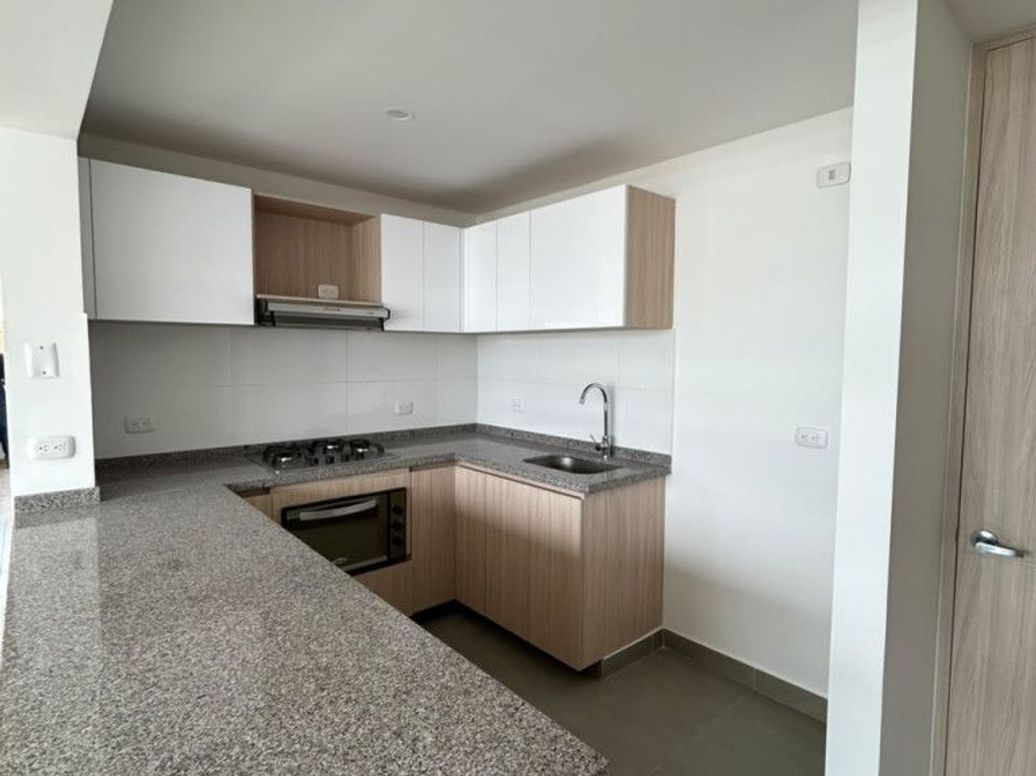 Apartamento de 3 alcobas en venta en Casa Blanca, Bogotá, 83 m² · foto 7 de 17