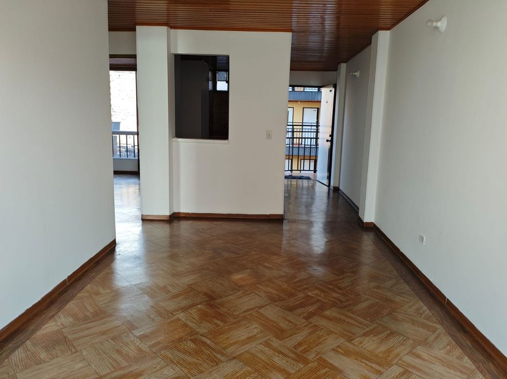 Apartamento de 2 alcobas en venta en Prado Pinzón, Bogotá, 60 m² · foto 5 de 18