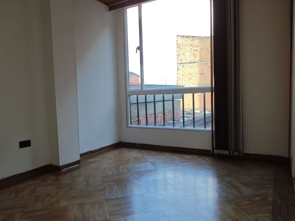 Apartamento de 2 alcobas en venta en Prado Pinzón, Bogotá, 60 m² · foto 8 de 18