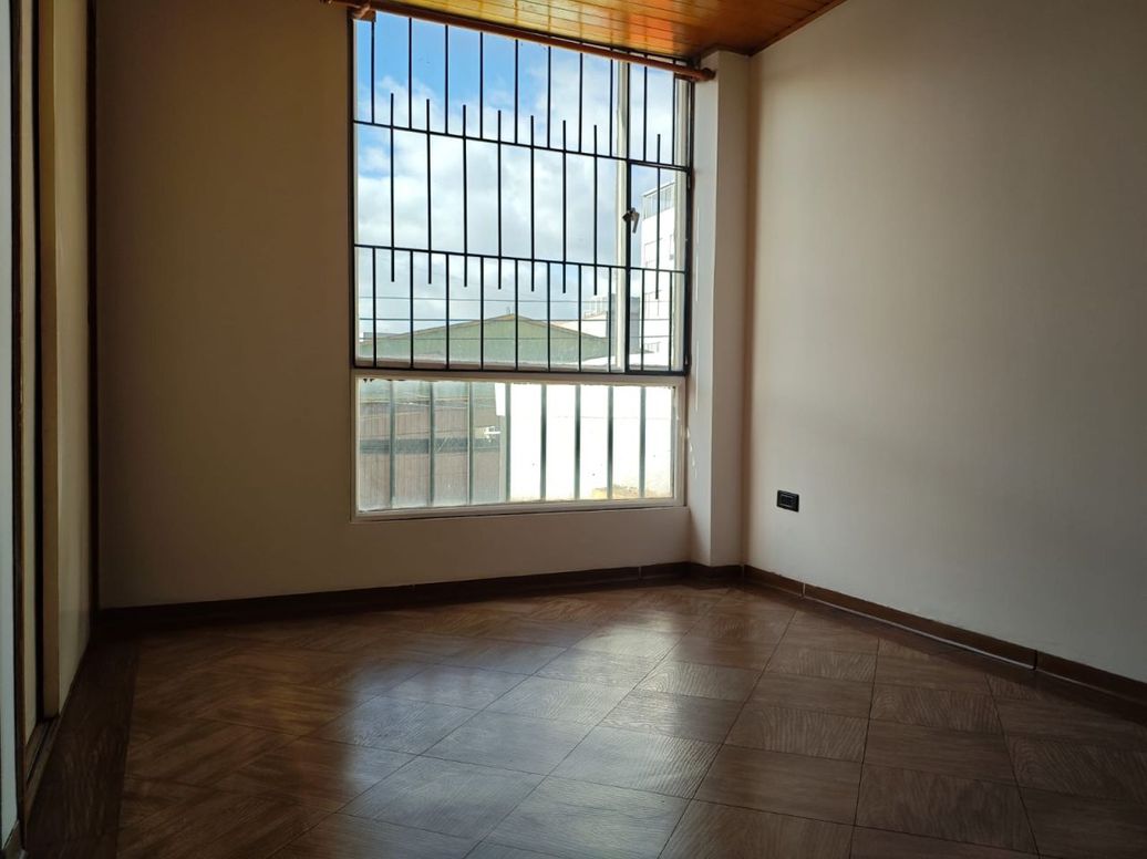 Apartamento de 2 alcobas en venta en Prado Pinzón, Bogotá, 60 m² · foto 9 de 18
