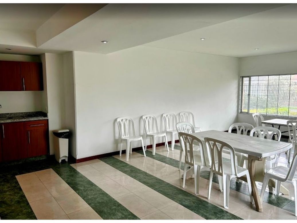 Apartamento de 3 alcobas en venta en Santa Barbara, Bogotá, 161 m² · foto 19 de 20