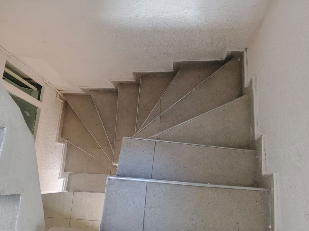 Casa de 6 alcobas en venta en Bellavista Occidental, Bogotá, 220 m² · foto 14 de 20