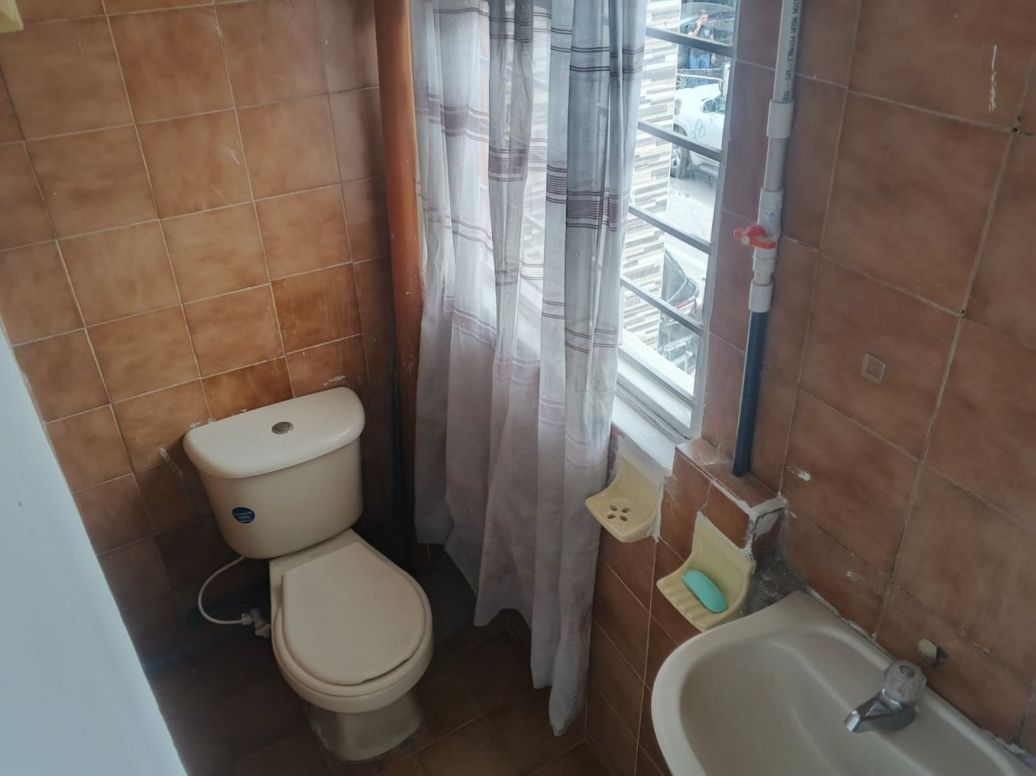 Casa de 6 alcobas en venta en Bellavista Occidental, Bogotá, 220 m² · foto 15 de 20