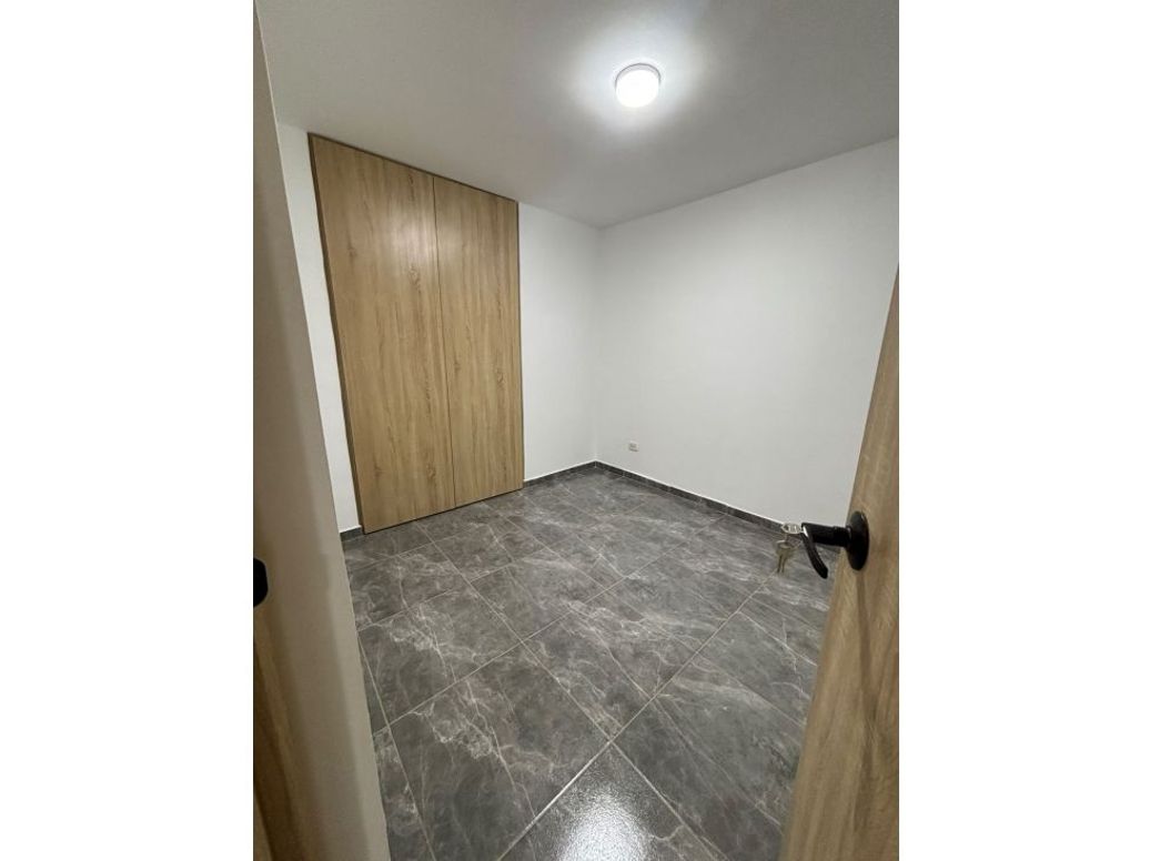 Apartaestudio en venta en El Recodo, Bogotá, 28 m² · foto 6 de 13