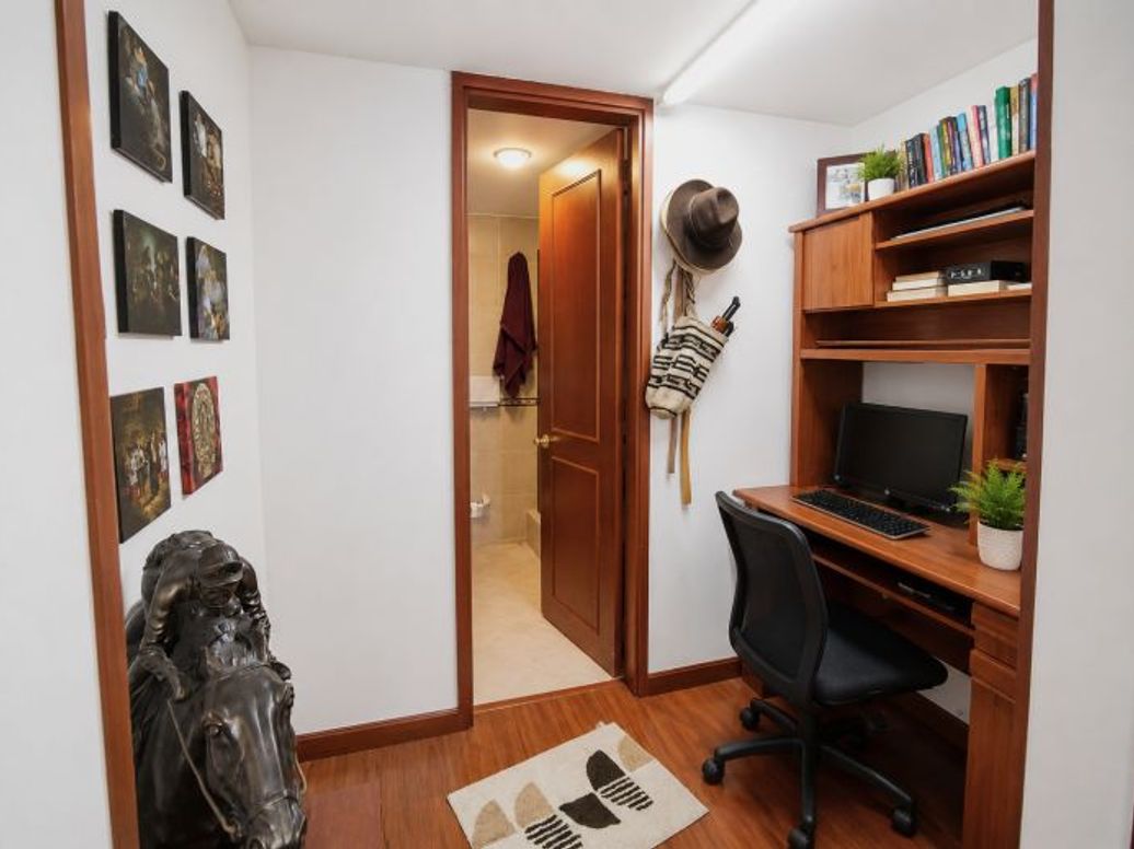 Apartamento de 2 alcobas en venta en La Castellana, Bogotá, 80 m² · foto 4 de 15