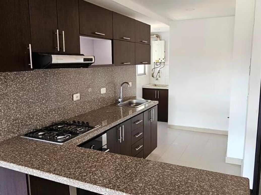 Apartamento de 2 alcobas en venta en Cedritos, Bogotá, 113 m² · foto 4 de 20