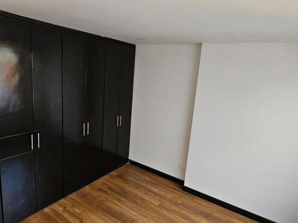 Apartamento de 2 alcobas en venta en Cedritos, Bogotá, 113 m² · foto 8 de 20
