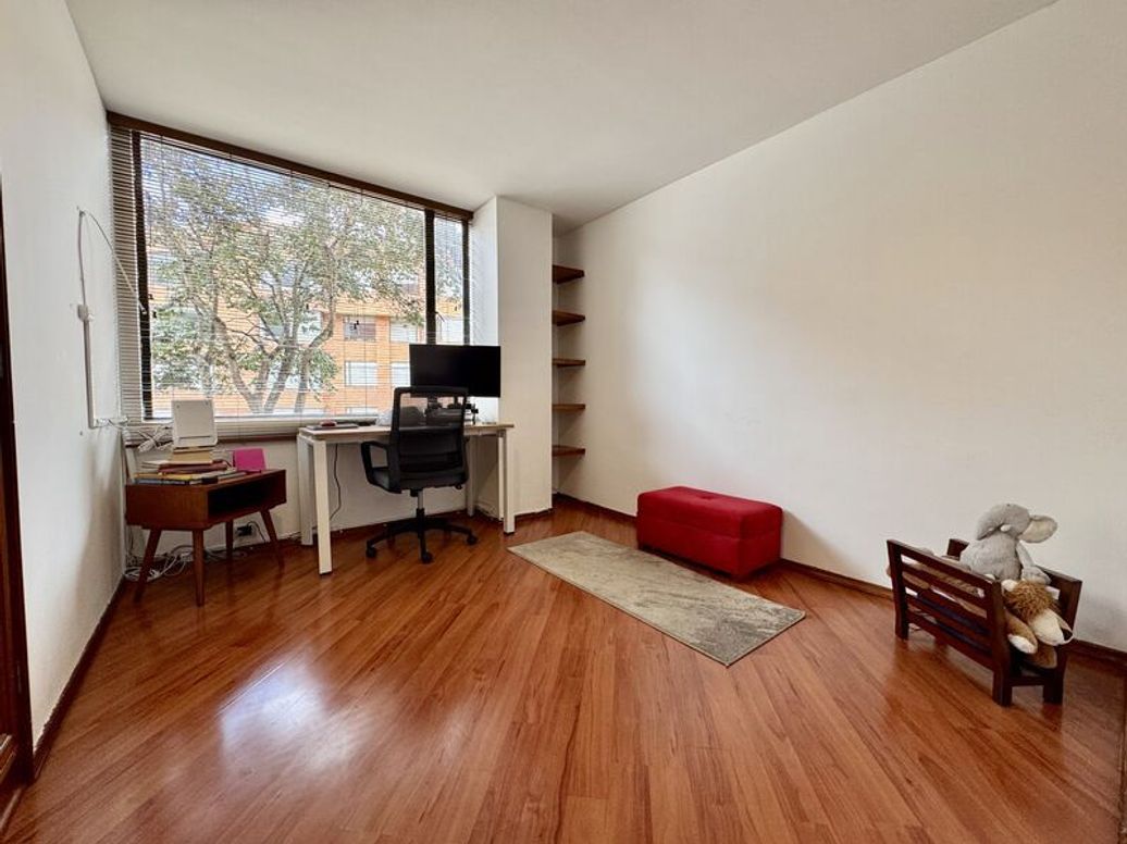Apartamento de 3 alcobas en venta en Club De Los Lagartos, Bogotá, 99 m² · foto 9 de 20