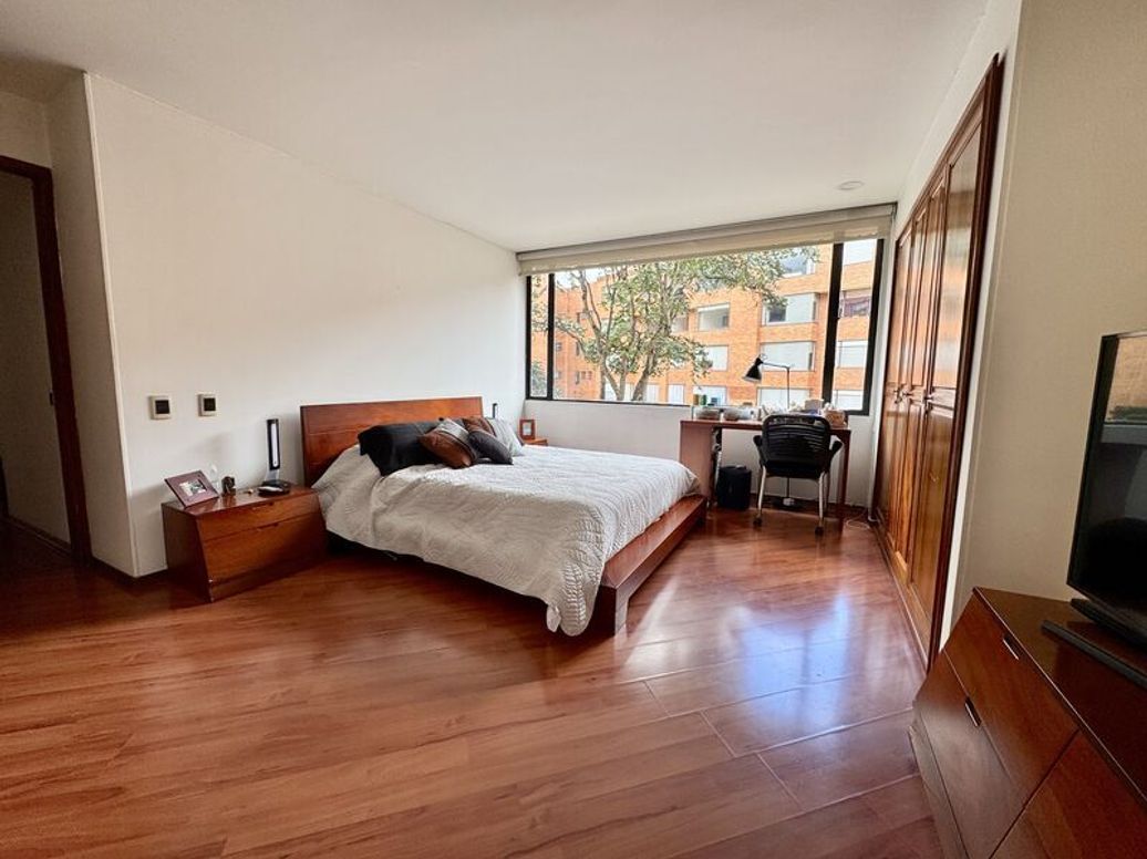 Apartamento de 3 alcobas en venta en Club De Los Lagartos, Bogotá, 99 m² · foto 14 de 20