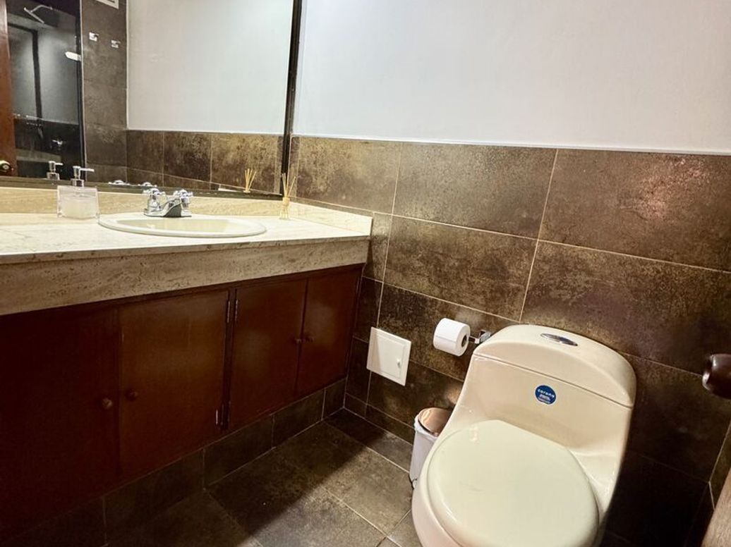 Apartamento de 3 alcobas en venta en Club De Los Lagartos, Bogotá, 99 m² · foto 12 de 20