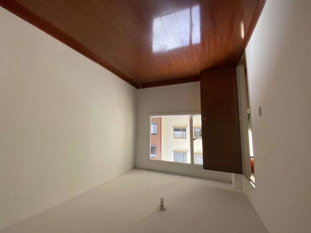 Apartamento de 3 alcobas en venta en Mónaco, Bogotá, 106 m² · foto 4 de 11