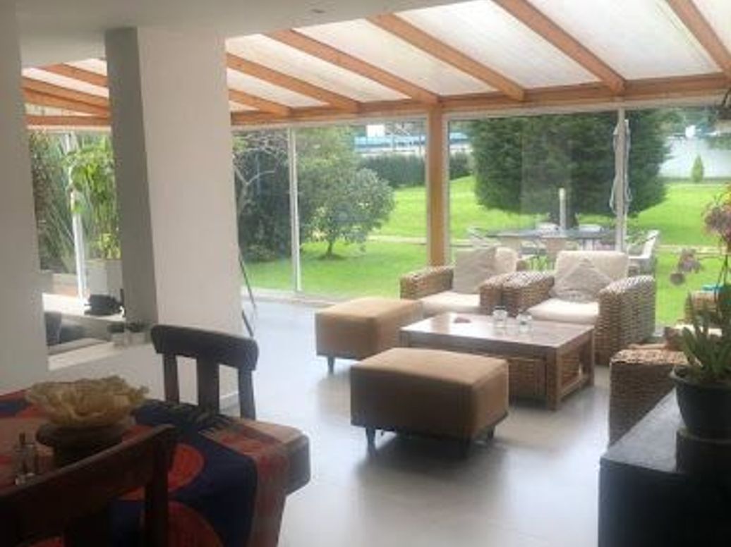 Casa de 3 alcobas en venta en San José De Bavaria, Bogotá, 270 m² · foto 13 de 20