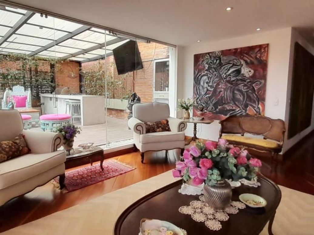 Apartamento de 3 alcobas en venta en El Refugio, Bogotá, 366 m² · foto 9 de 20