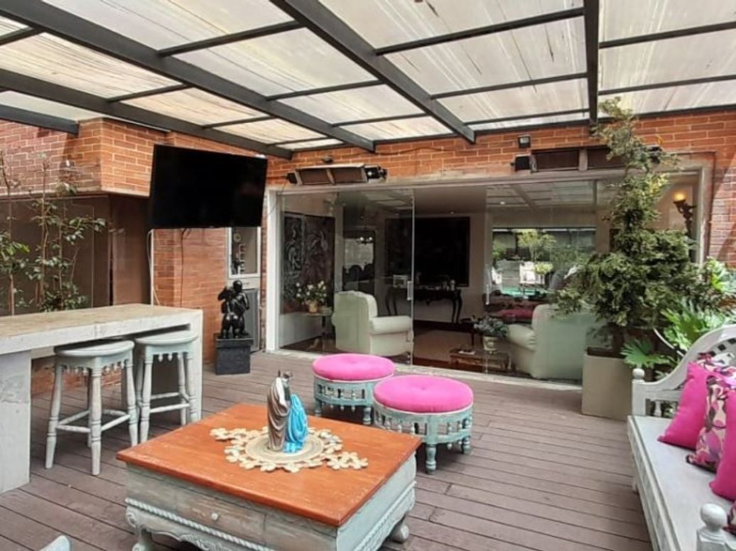 Apartamento de 3 alcobas en venta en El Refugio, Bogotá, 366 m² · foto 14 de 20