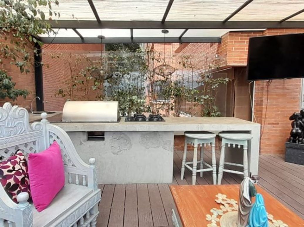 Apartamento de 3 alcobas en venta en El Refugio, Bogotá, 366 m² · foto 15 de 20