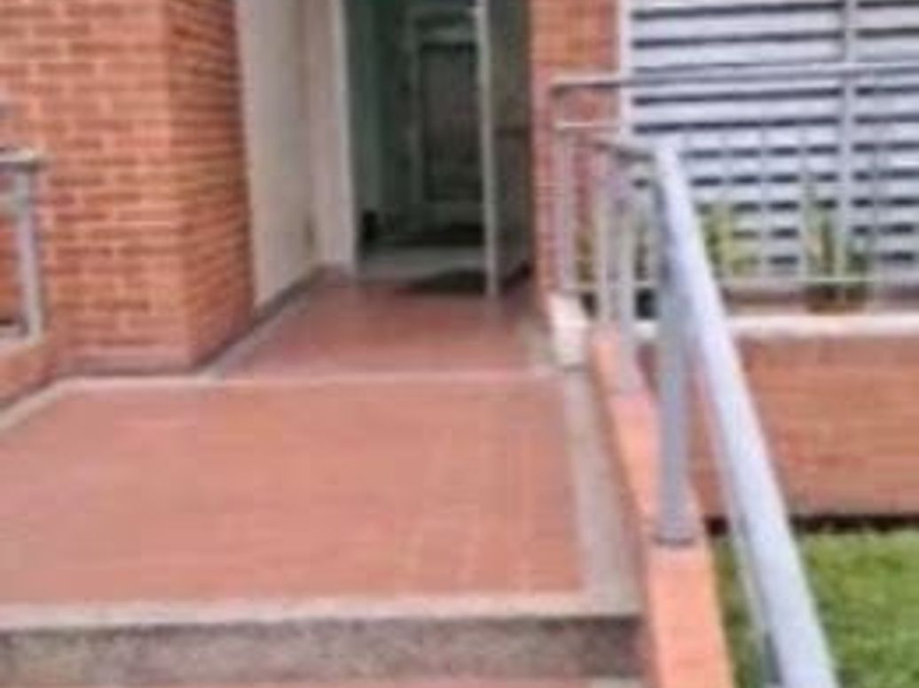 Apartamento de 3 alcobas en venta en El Cedro Engativa, Bogotá, 72 m² · foto 12 de 14